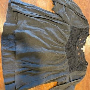 GB girls cute flowy shirt